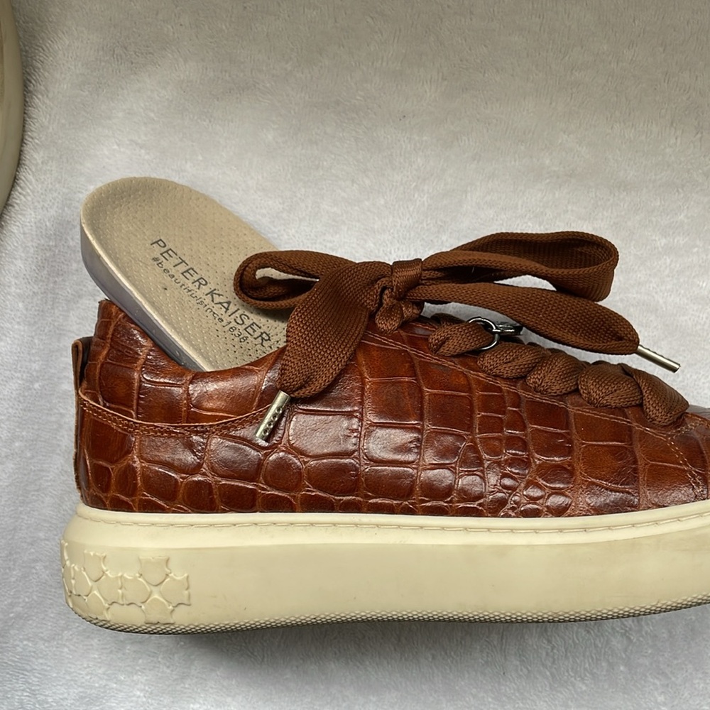 COPY - PETER KAISER, Made in Germany, Cognac Croco Embossed Sneaker, Size 7 - Picture 4 of 8